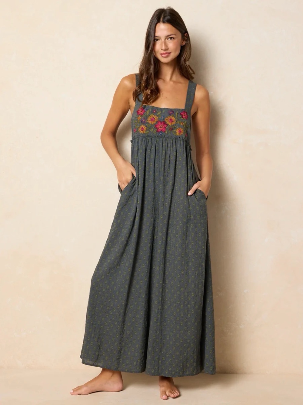 NATURAL LIFE Olive Gabi Embroidered Jumps Floral Embroidery Small New
